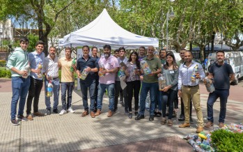 Se presentó la iniciativa “Botellas de amor” en la Plaza San Martín