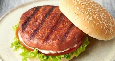 En Villa Adelina crearon una hamburguesa vegana que se vende de a miles por día