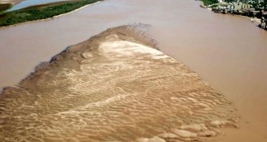 Después de muchas semanas de bajante, el río Paraná mejoró su caudal