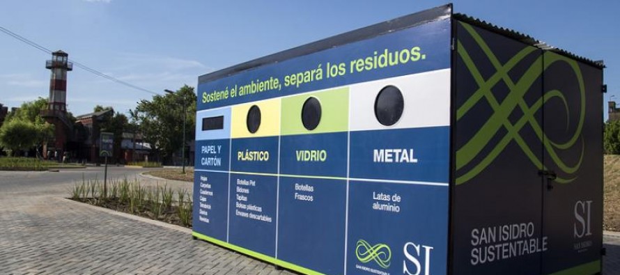 El bajo de San Isidro tiene su propio ecopunto para el reciclaje de residuos