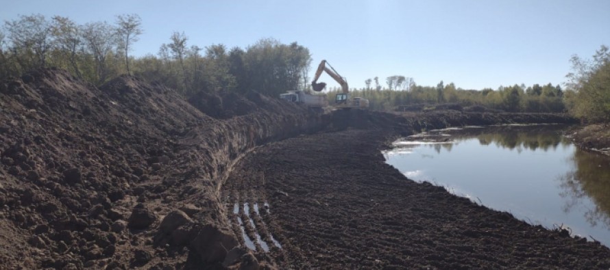 Fuertes críticas por las obras que realiza la Provincia en el cauce del Río Luján