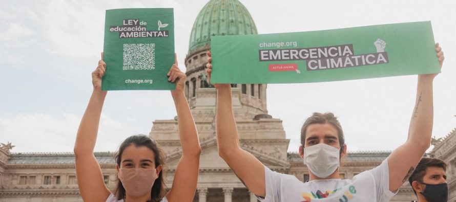 Se promulgó la Ley de Educación Ambiental