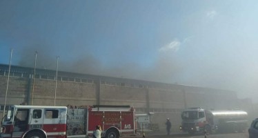 Gran incendio en la feria de la colectividad boliviana en Escobar