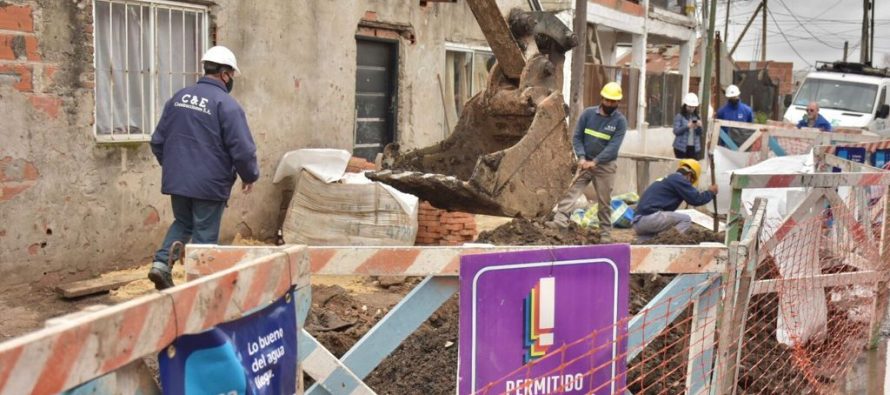 Avanza la obra para llevar agua potable al barrio La Ruedita en Boulogne