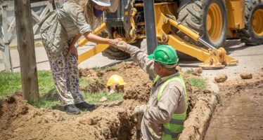 Malena Galmarini recorrió una obra de agua en Don Torcuato