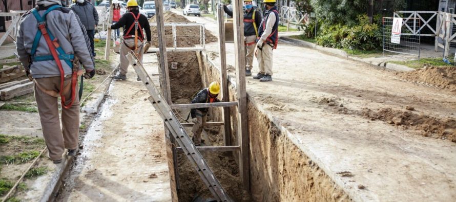 Detalle de obras de agua y cloacas que AySA realiza en la zona norte