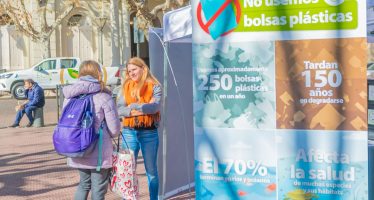 San Fernando promovió el uso de bolsas reutilizables por el Día Libre de Bolsas Plásticas