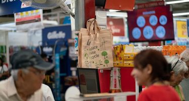 Escobar: comercios reducen y eliminan el expendio de bolsas y sorbetes de un solo uso