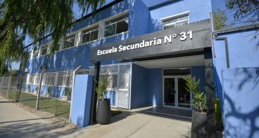 Kicillof inauguró el nuevo edificio de la Escuela Secundaria N°31 de Pilar