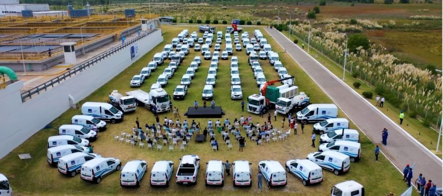 AySA celebró un nuevo aniversario de su creación renovando su flota de vehículos