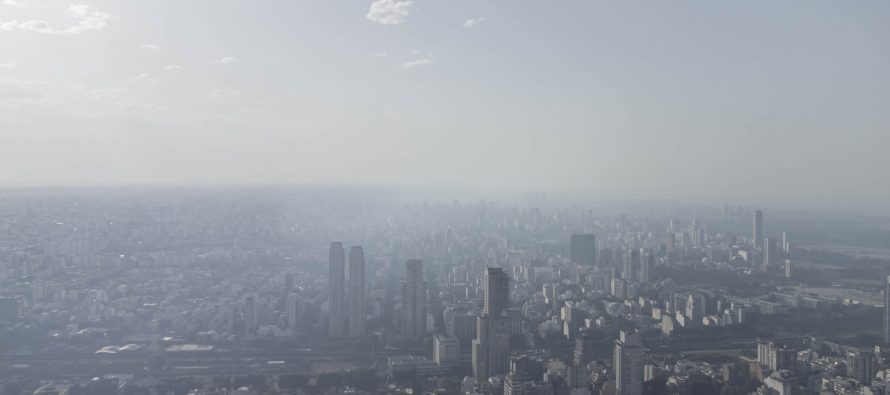 ¿Por qué hay humo en el AMBA?