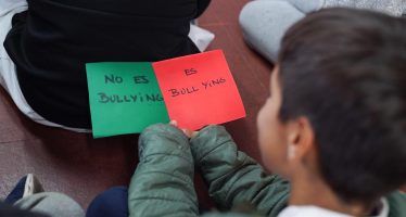 San Isidro: el programa para combatir el bullying escolar ya capacitó a más de 10 mil alumnos