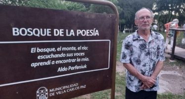 Bosques de la poesía: presentaron en la Feria del Libro un proyecto para cuidar la naturaleza