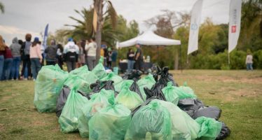 Estudiantes de San Isidro limpiaron la costa para generar conciencia ambiental