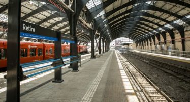 Los trenes del ramal Mitre volverán a ingresar desde el lunes a la estación Retiro