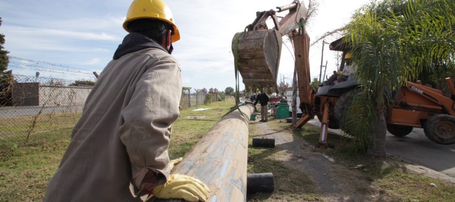 AySA realiza trabajos para mejorar la presión y la distribución del servicio de agua potable en San Fernando