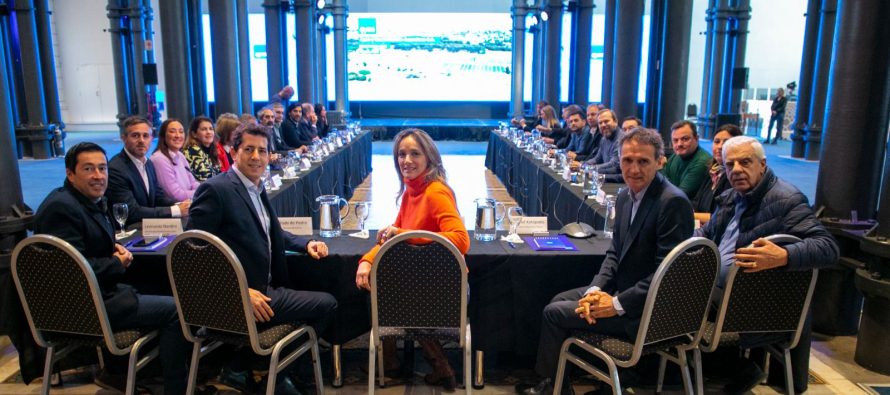 Intendentes de la Provincia participaron de la presentación del plan de obras de AySA 2024-2028