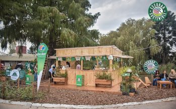 Espacio de comunicación pública sobre temas ambientales en la Fiesta Nacional de la Flor