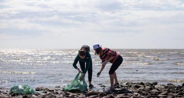 Jornada de limpieza de la costa en Vicente López