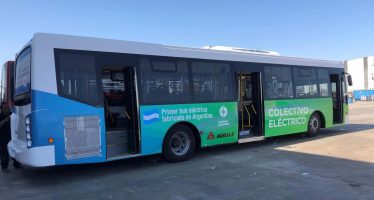 Un bus eléctrico con chasis de fabricación local comenzará a circular por el AMBA en pocos meses