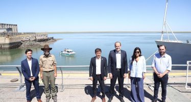 Nueva lancha para proteger las reservas naturales en Bahía Blanca