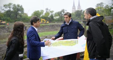 Kicillof y Boto recorrieron los avances de las obras del Río Luján