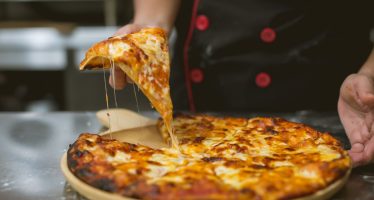 Esta semana llega PIZZA VILO: descuentos, promociones y shows en vivo