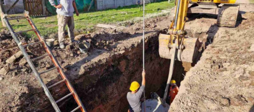 Cuenca Reconquista: comenzó la obra hidráulica de desagües pluviales en Merlo