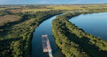 El Ejecutivo disolvió el ente de control de la Hidrovía Paraguay-Paraná