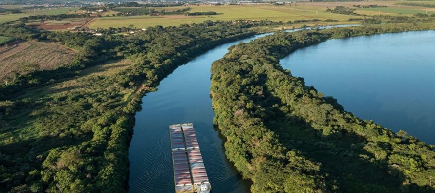 El Ejecutivo disolvió el ente de control de la Hidrovía Paraguay-Paraná