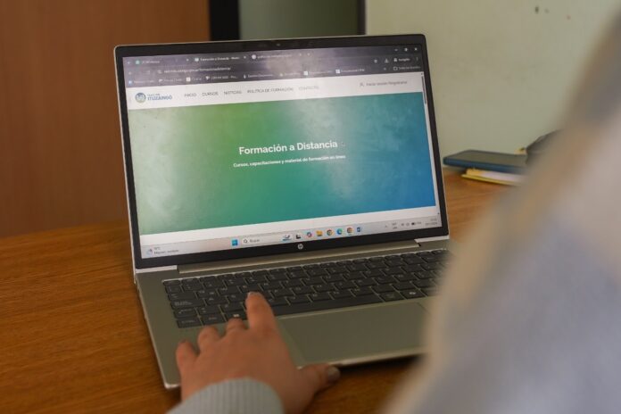 Formación a Distancia
